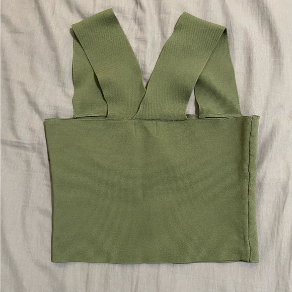 LF Seek The Label Olive Green Bandage Crop Top - Picture 2 of 4